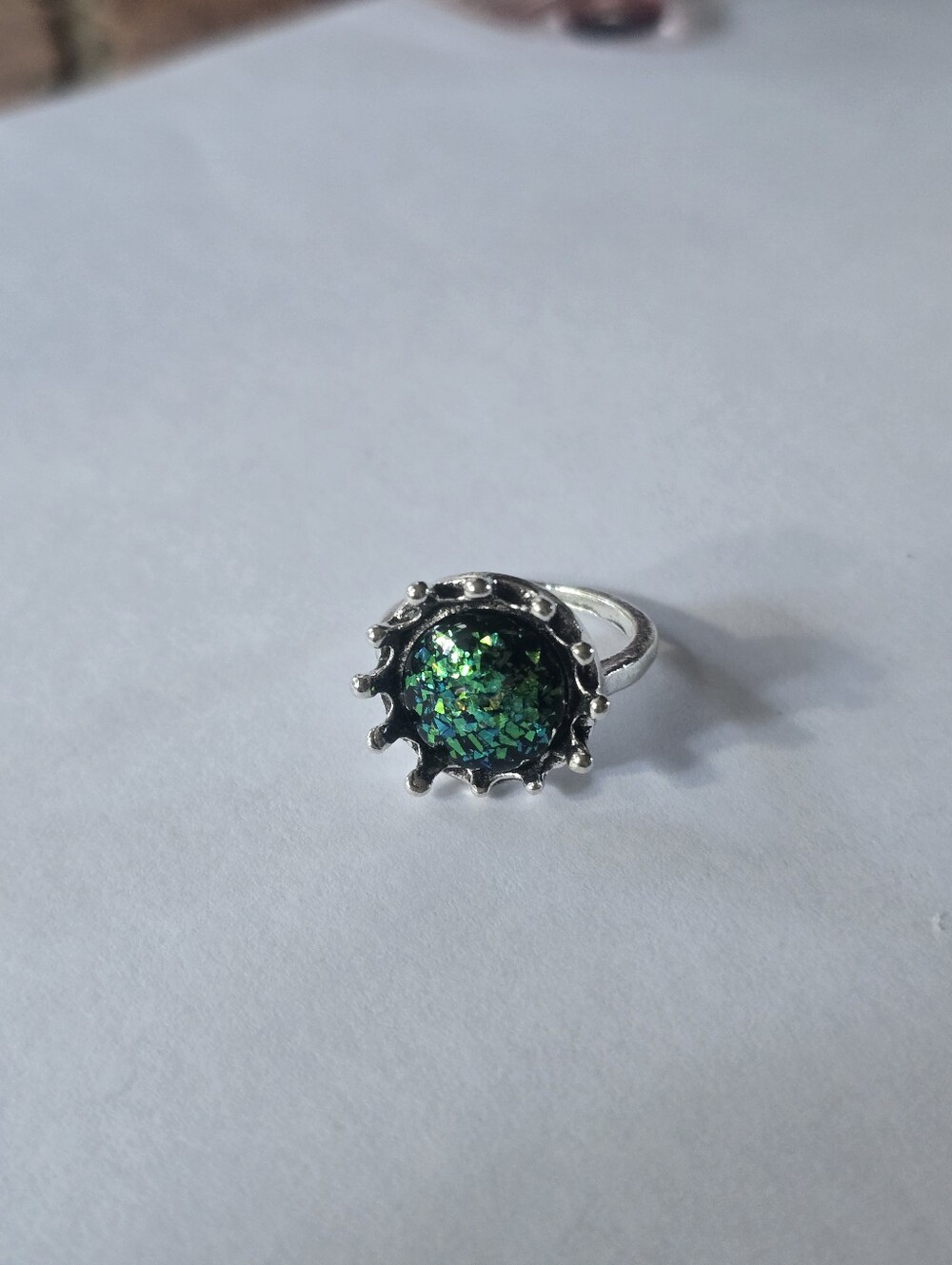 IRRIDESCENT TRIPLE AUSTRALIAN GREEN OPAL NEW SIZE 6 SILVER BAND  RING